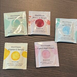 GIFT W/ PURCHASE: MAD HIPPIE SKINCARE SAMPLES